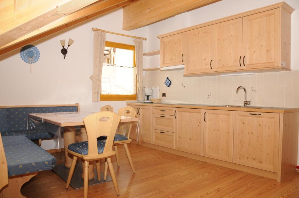Residence Ciasa Dl Mone Colfosco Δωμάτιο φωτογραφία